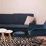 Owl\'S Nest Apartment